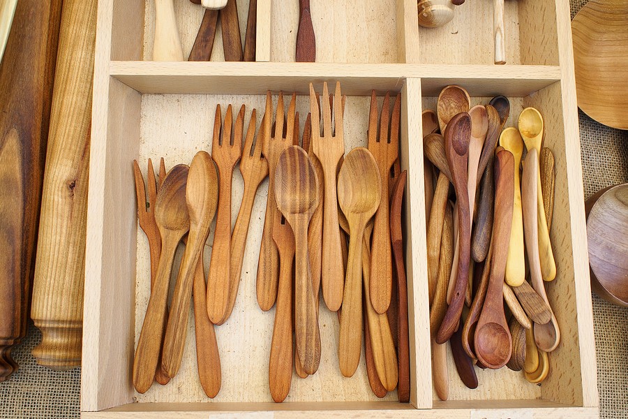Diy Tips On How To And Organize Your Makeup Cosmetology Wooden Kitchen Utensils