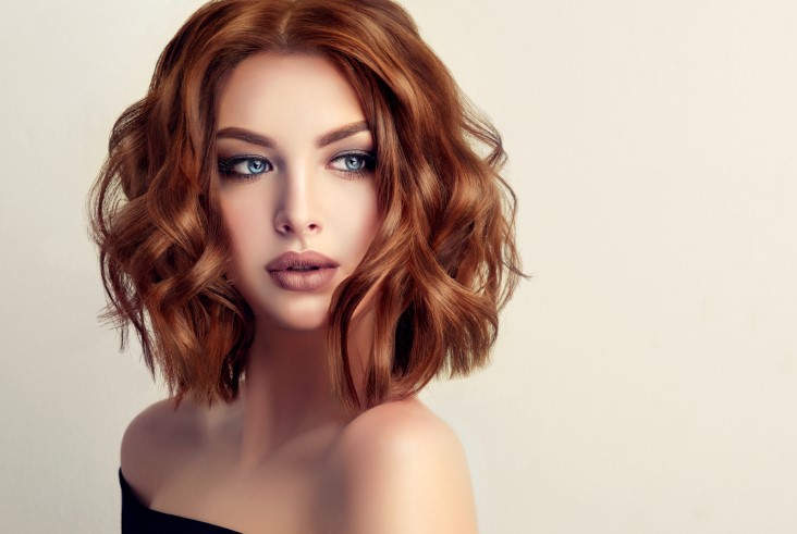 hair length and makeup combo